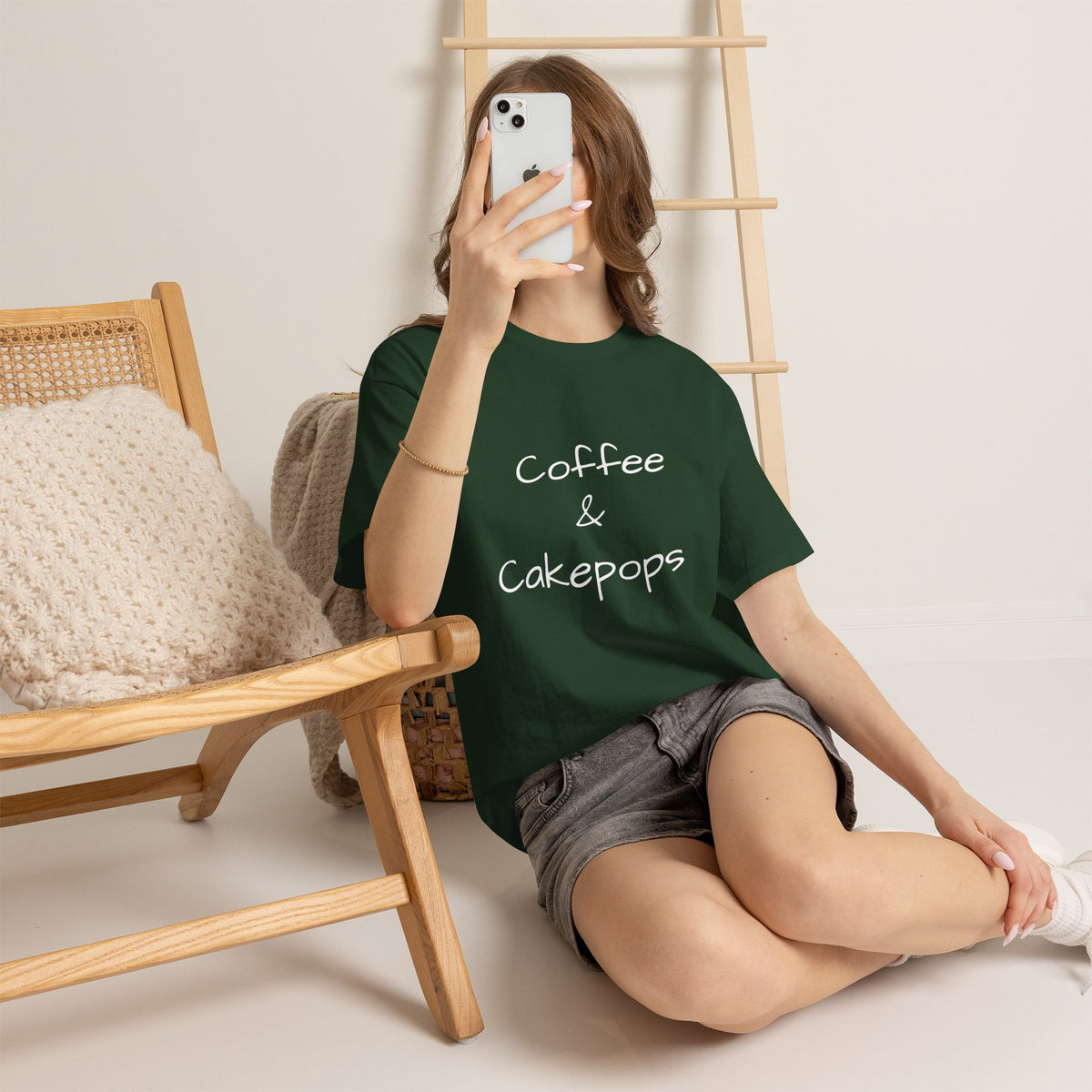 Coffee & Cakepops Tee