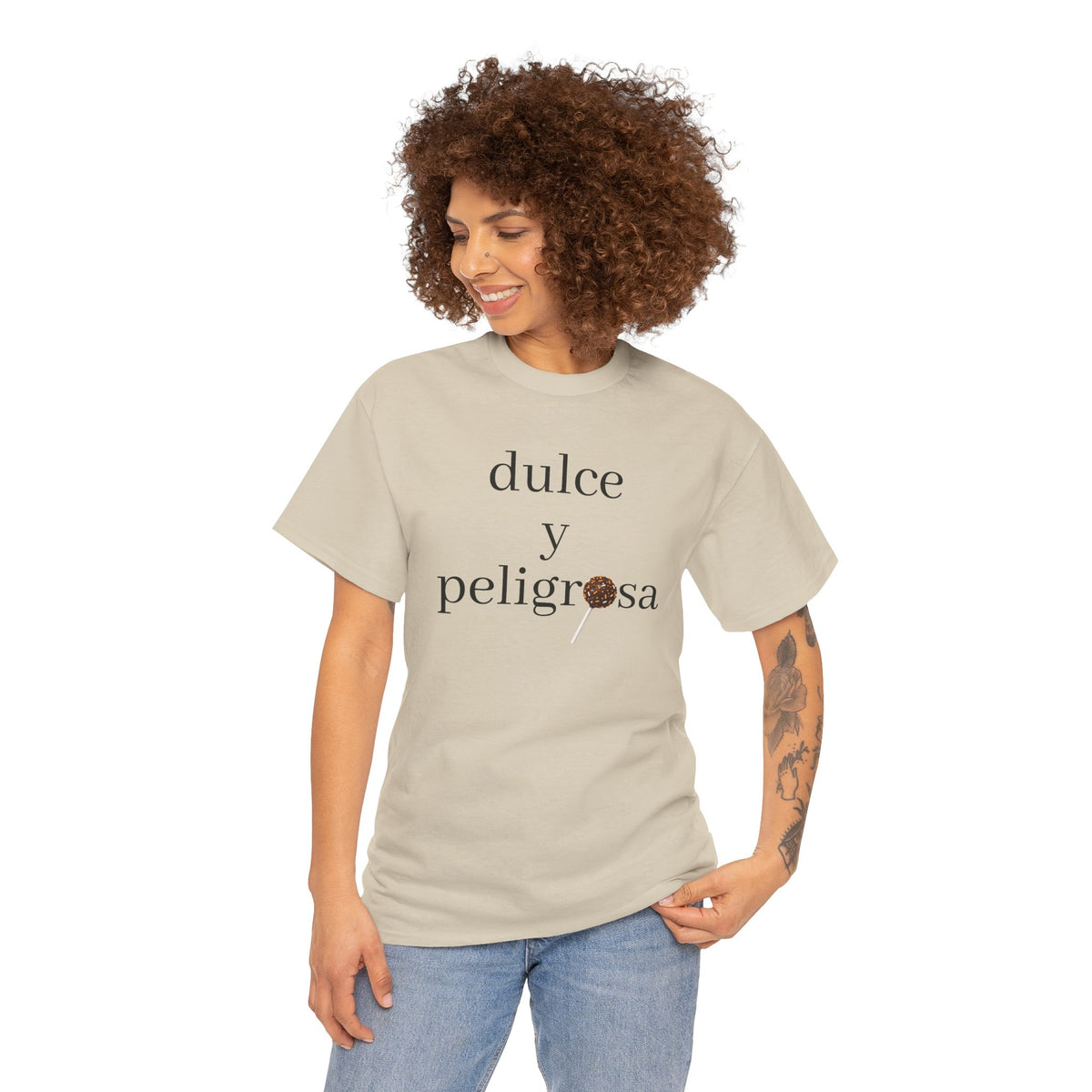 Dulce y Peligrosa Tee