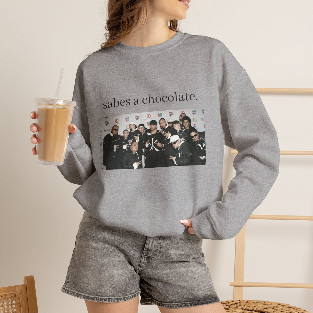 Sabes a Chocolate Crewneck
