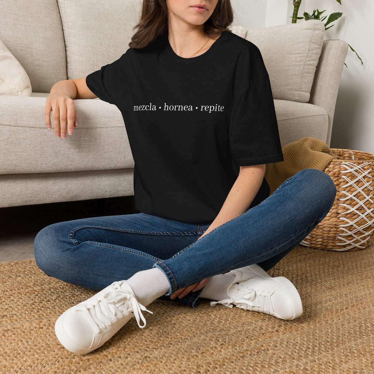Mezcla • hornea • repite Tee
