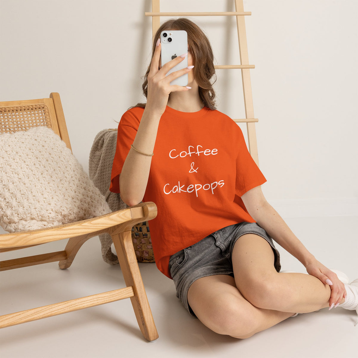 Coffee & Cakepops Tee