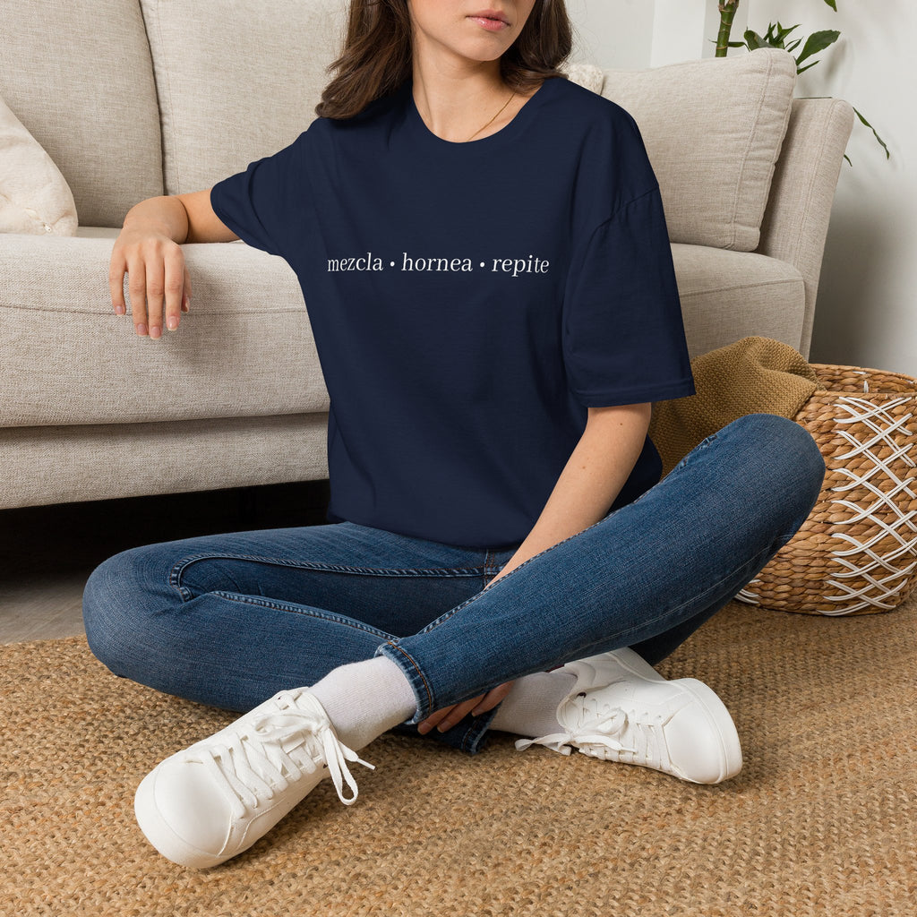 Mezcla • hornea • repite Tee
