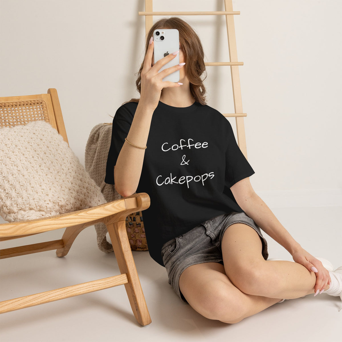 Coffee & Cakepops Tee