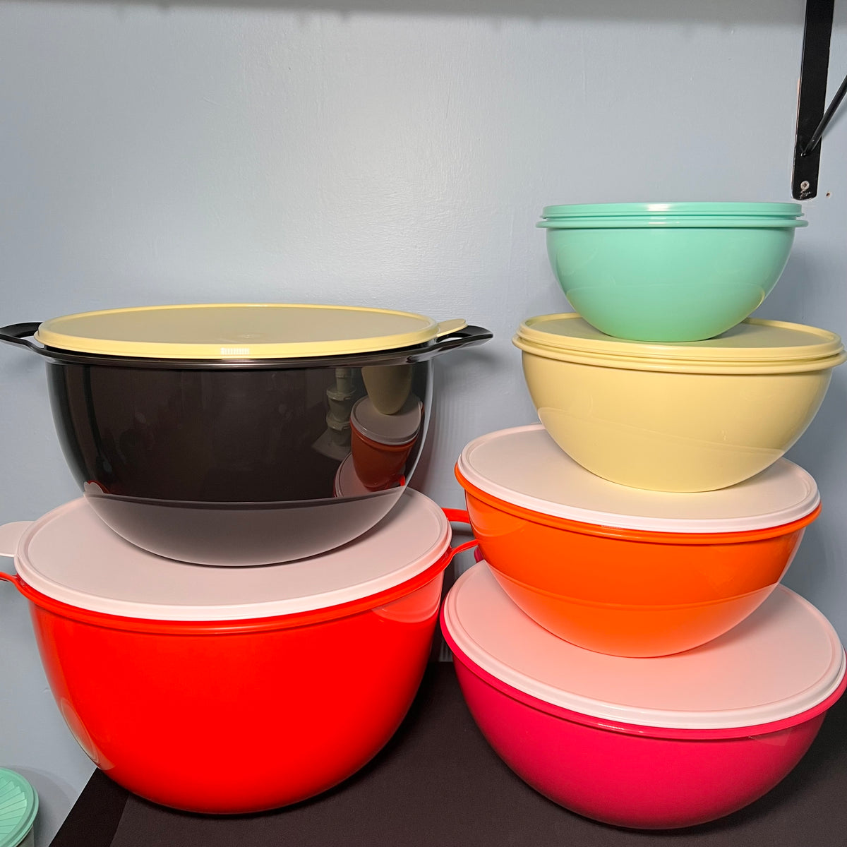 Complete Set Thatsa Containers
