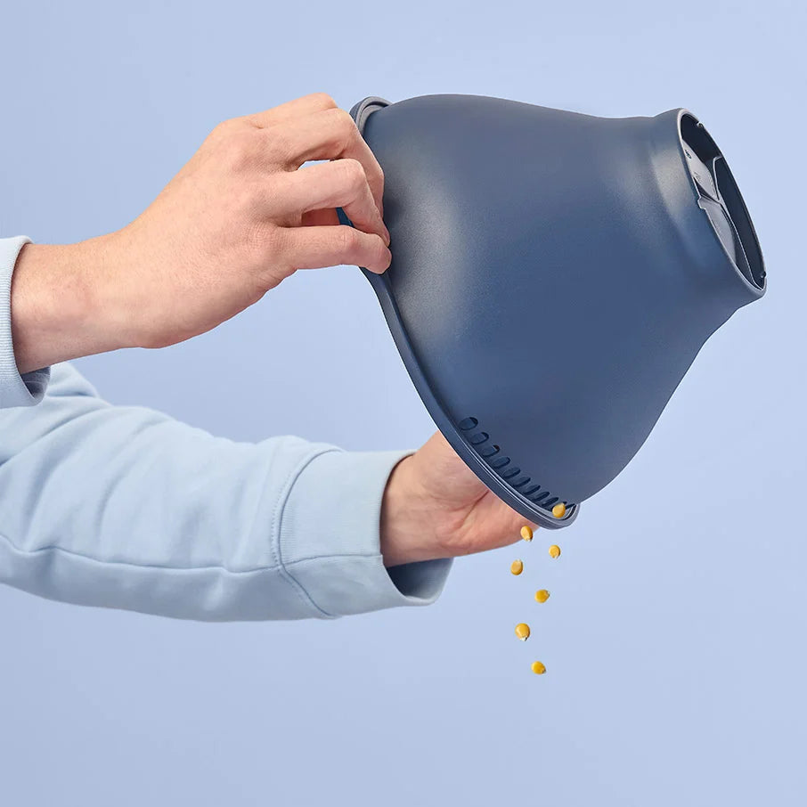 Tupperware Microwave Popcorn Maker